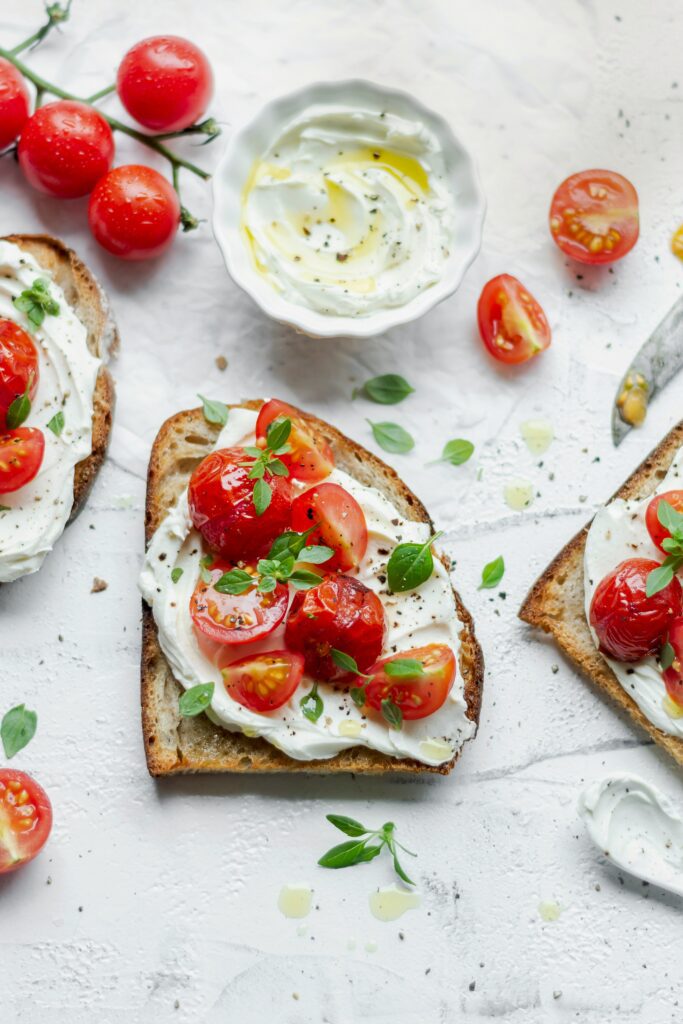 Descubra mais sobre o delicioso e versátil creme de queijo e como incluí-lo em suas preparações culinárias.